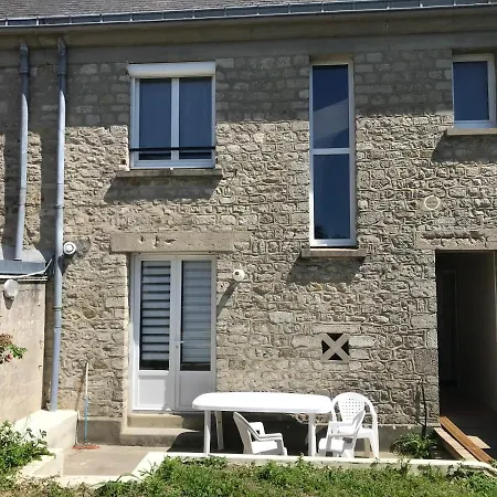 Iaorana - Maison En Centre *